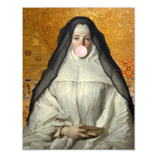 Impression Photo Nonne soufflant un bubble gum rose
