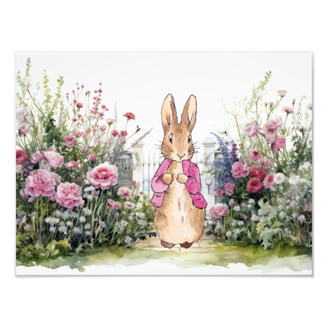 Impression Photo Peter le lapin rose dans son jardin (Devant)