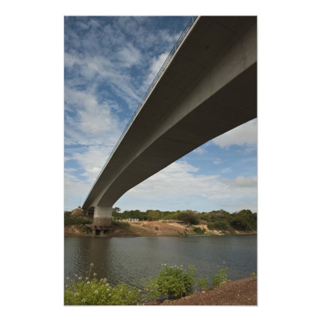 Impression Photo Pont reliant la Guyane au Brésil sur le Takutu (Devant)