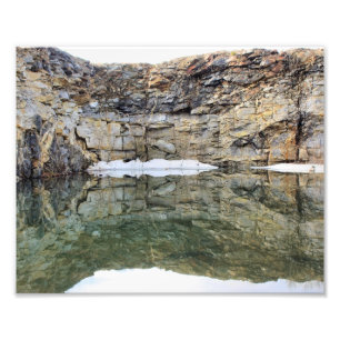 Impression Photo Réflexions De Mur De Falaise Rocheuse Dans Pond 3