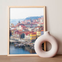 Ribeira et le fleuve Douro. Porto, Portugal.