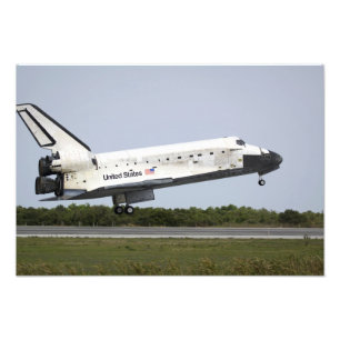 Impression Photo Space Shuttle Discovery approche l'atterrissage 4