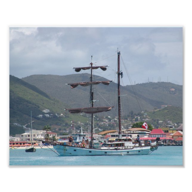 Impression Photo St Thomas avec grand Sail Boat, ressemble à pirate (Devant)