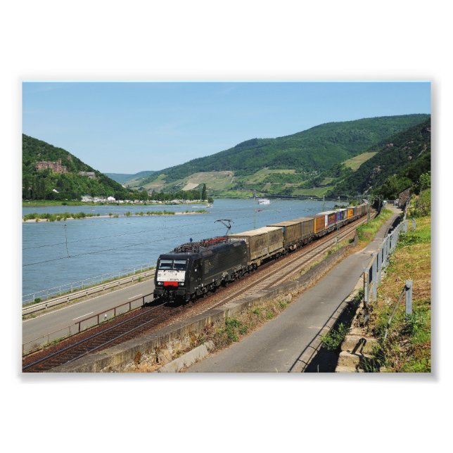 Impression Photo Train de marchandises à Assmanshausen sur le Rhin (Devant)