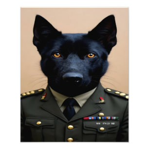 Impression Photo Un berger allemand noir en uniforme militaire