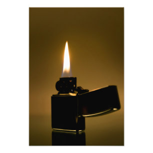 Impression Photo Un briquet Zippo. Art