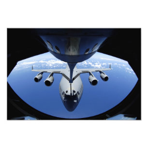 Impression Photo Un C-17 Globemaster III reçoit du carburant