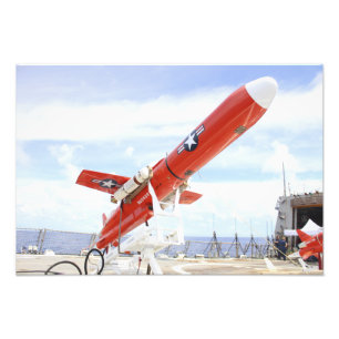 Impression Photo Un drone BQM-74E Chukar prêt à être lancé