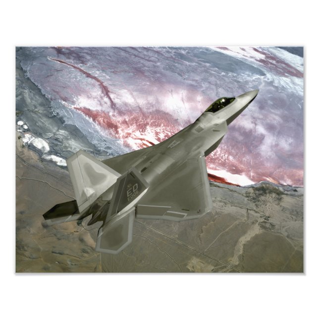 Impression Photo Un F/A-22 Raptor effectue une mission de formation (Devant)