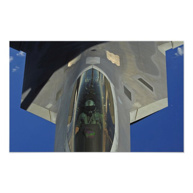Impression Photo Un Raptor F-22 reçoit du carburant d'un KC-135 (Devant)