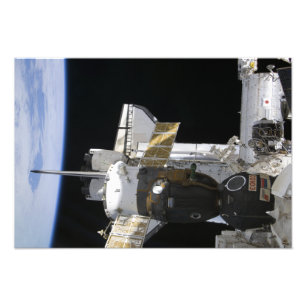 Impression Photo Un vaisseau spatial accouplé de Soyuz