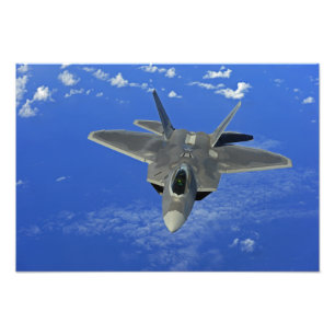 Impression Photo Une Armée de l'Air d'USA F-22 Raptor en vol près