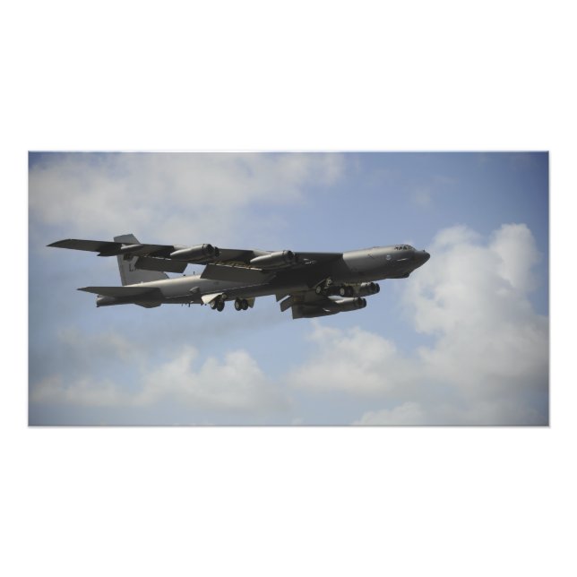 Impression Photo Une Stratoforteresse B-52 de l'US Air Force en vol (Devant)
