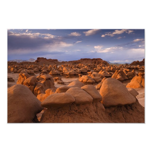 Impression Photo USA ; Utah. Vue du parc d'état de Goblin Valley à (Devant)