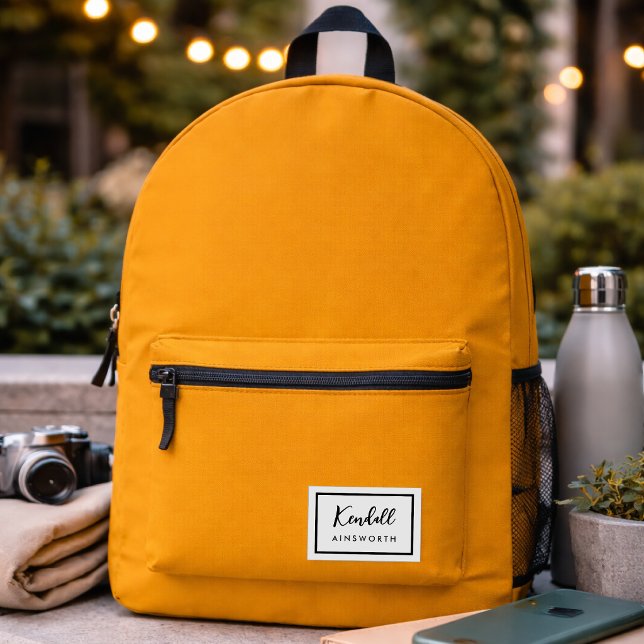 Imprimé Sac à dos | Cadeau sac à dos rétro pour l'école ex (A minimalist personalized backpack that keeps everyday essentials organized in style)