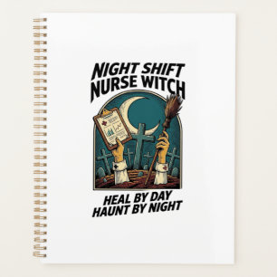 Infirmière de nuit Sorcière Rétro Halloween Tee