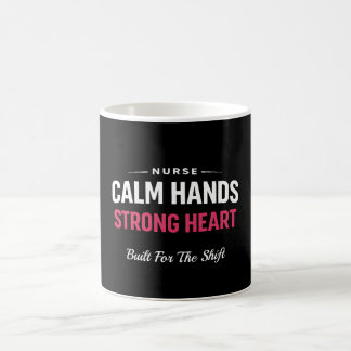 Infirmière Mains Calmes Cœur Fort Mug
