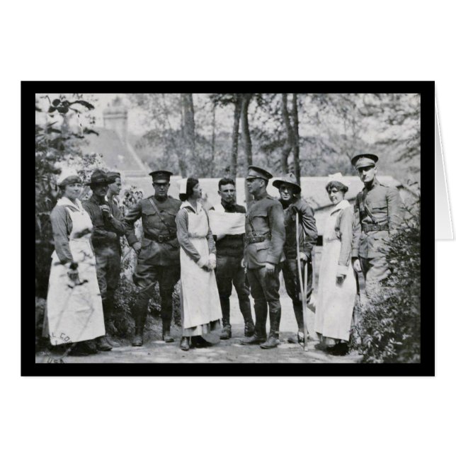 Infirmières et médecins de la Première Guerre mond (Devant horizontal)