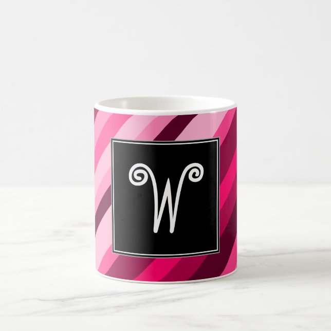 Initiale de coutume + Tasse rose/magenta de motif (Centre)
