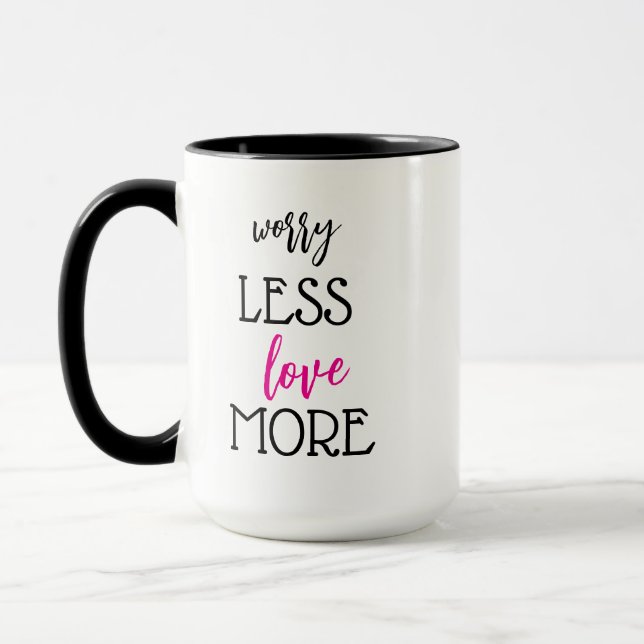 Inquiète moins d'amour plus de café de la Mug Cup (Gauche)