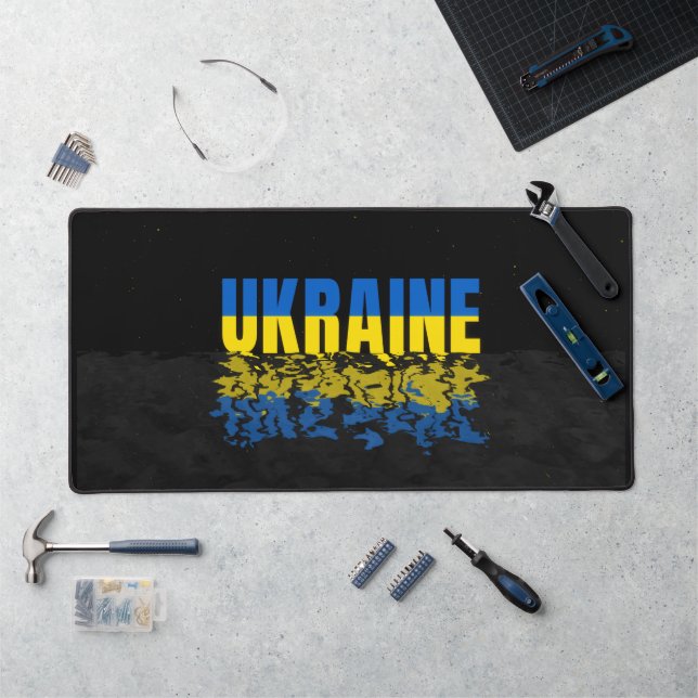 Inscription Ukraine en bleu/jaune. Ukraine (Poste de travail)
