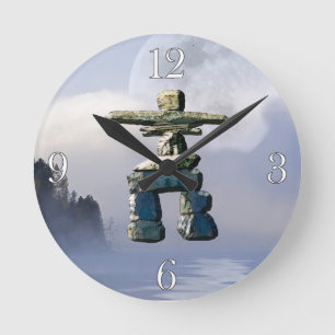 Inukshuk & Wilderness Moon Art Horloge
