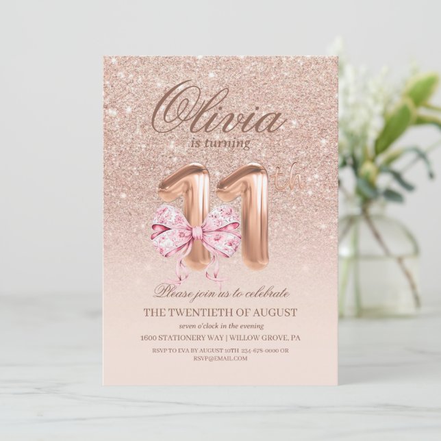 Invitation 11e anniversaire Chic Rose rose or Bow Anniversair (Debout devant)