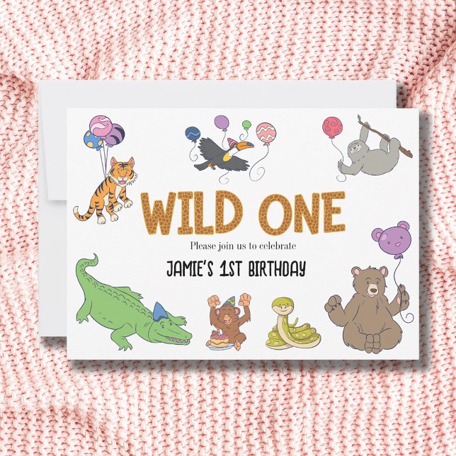 Invitation 1er anniversaire Wild One Jungle Safari Animaux (Safari 1st birthday invitations. Wild one theme with jungle animals.)