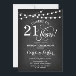 Invitation 21e anniversaire - tableau noir blanc<br><div class="desc">21st Birthday Invitation Simple design noir et blanc avec motif en tableau noir et feux à cordes de fées. Fonctionne la police de script. Salut à 21 ans ! Peut être personnalisé à tout âge! Message-moi si vous avez besoin d'une personnalisation plus poussée.</div>