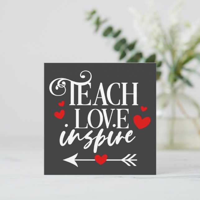 Invitation 2/2 T-shirt Enseigner l'amour Inspirer pour enseig (Debout devant)