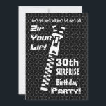 Invitation 30e SURPRISE Funny Birthday Party Zip Your Lip<br><div class="desc">Cette invitation Zip Your Lip avec sa fermeture à glissière et arrière - plan d'étoiles est une façon amusante d'envoyer des invitations d'anniversaire SURPRISE.  Des timbres de correspondance sont également disponibles - ajoutez simplement l'année!</div>