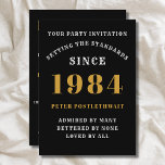 Invitation 40e anniversaire 1984 Black Gold Personnalisé Pour<br><div class="desc">Elegant Black and Gold 40th Birthday Invitation - Créez votre propre design personnalisé. La préparation d'une célébration remarquable commence par l'invitation parfaite. Notre élégante invitation au 40e anniversaire noir et or est le choix parfait pour cet événement marquant. Baignée de noir pour une touche de sophistication et ornée d'or pour...</div>