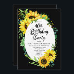 Invitation 40e fête d'anniversaire Tournesol | Floral d'Eucal<br><div class="desc">Fleurs ensoleillées élégantes et modernes,  cadre vert eucalyptus design "40th Birthday Party" sur un arrière - plan noir modifiable. Back présente un bouquet de tournesol coordonné également sur un arrière - plan noir modifiable.</div>