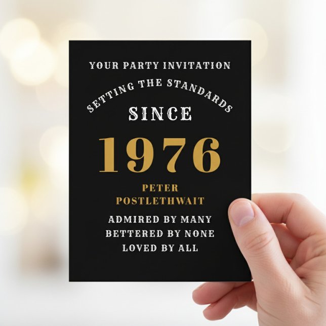 Invitation 50e anniversaire 1976 Noir Or (1976 birthday party invite. Blurred background.)