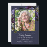 Invitation 60e anniversaire de la fête Photo Moody Purple Flo<br><div class="desc">Moody et mystérieux roses et pivoines violets donnent le ton à cette élégante fête du 60e anniversaire. Le texte blanc apparaît vraiment ! Formel mais avec une touche moderne pour la femme qui a toujours eu un sens du style et aime les fleurs. Cet article fait partie de la collection...</div>