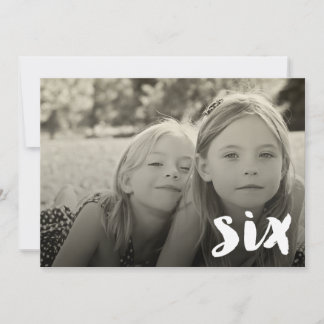 Invitation 6e anniversaire garçons filles nombre six superpos