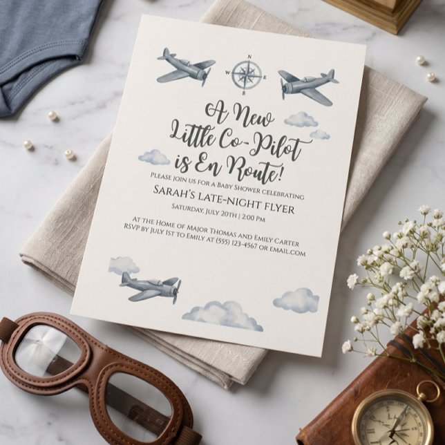 Invitation à la baby shower de Little Co-Pilot pou (Little Co-Pilot Baby Shower Invitation | Air Force Airplane Announcement)