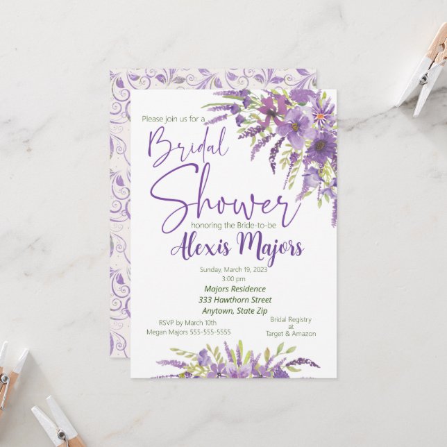 Invitation à la douche nuptiale florale pourpre (Devant/Arrière en situation)
