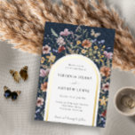 Invitation à la Faire-part de mariage de la marine<br><div class="desc">Invitation à la Faire-part de mariage de l'arc bleu de la marine. Cette invitation à la feuille mariage en arc de bouho élégante et élégante présente de magnifiques fleurs sauvages aquarelles peints à la main, disposés comme un cadre magnifique. Le dos comprend un beau bouquet de coordination avec un monogramme...</div>