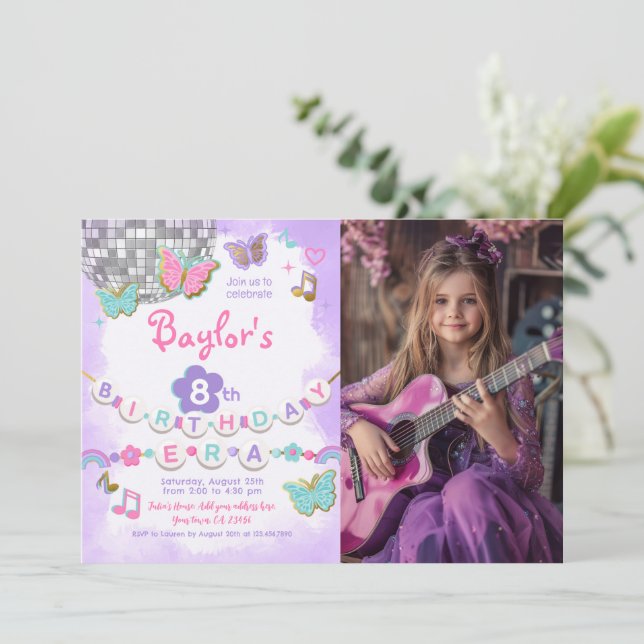 Invitation à la fête d'anniversaire avec photo (Debout devant)