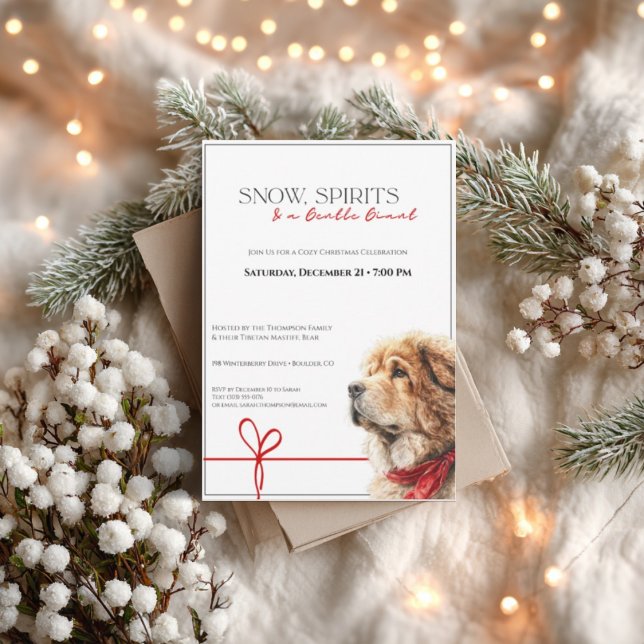 Invitation à la fête de Noël des Mastiffs Tibétain (Christmas invitation with dog illustration, snowy pine branches and warm festive lights)
