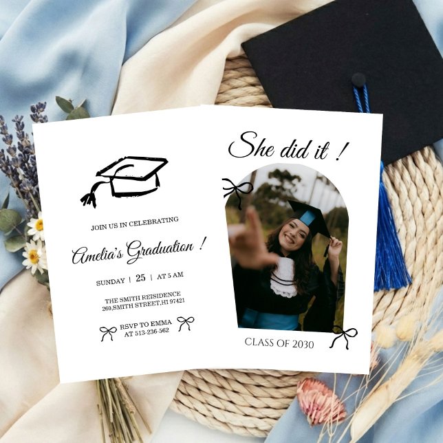 Invitation à la fête de remise des diplômes avec a (Créateur téléchargé)