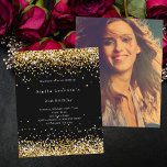 Invitation à l'anniversaire de la photo en or noir<br><div class="desc">Célébrez en style avec notre Elégante Black Gold Confetti Invitations d'anniversaire, conçu pour la femme moderne, chic ou fille ado. Parfaites pour un baptême glamour du 21ème anniversaire (ou tout autre âge) ou toute célébration d'étape, ces invitations préparent le terrain pour un événement inoubliable. Arrière - plan noir sophistiqué :...</div>