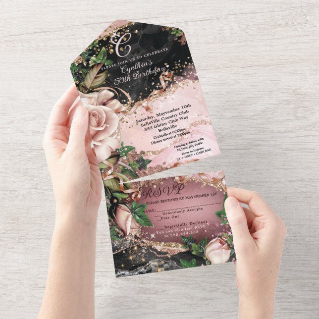 Invitation à l'événement TOUT EN UN  (Déchirure)