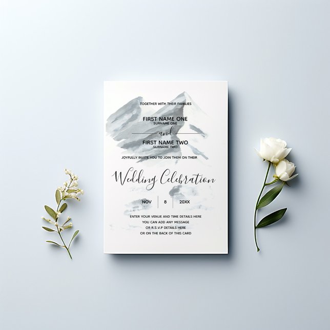 Invitation à un mariage d'hiver (Serene watercolor mountain landscape in soft, muted grey tones wedding invitation.)