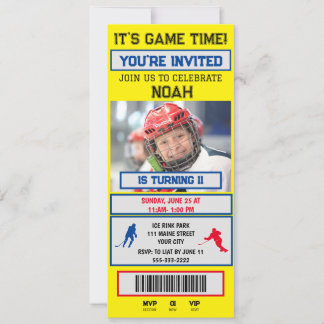 Invitation à une fête d'anniversaire avec billet d
