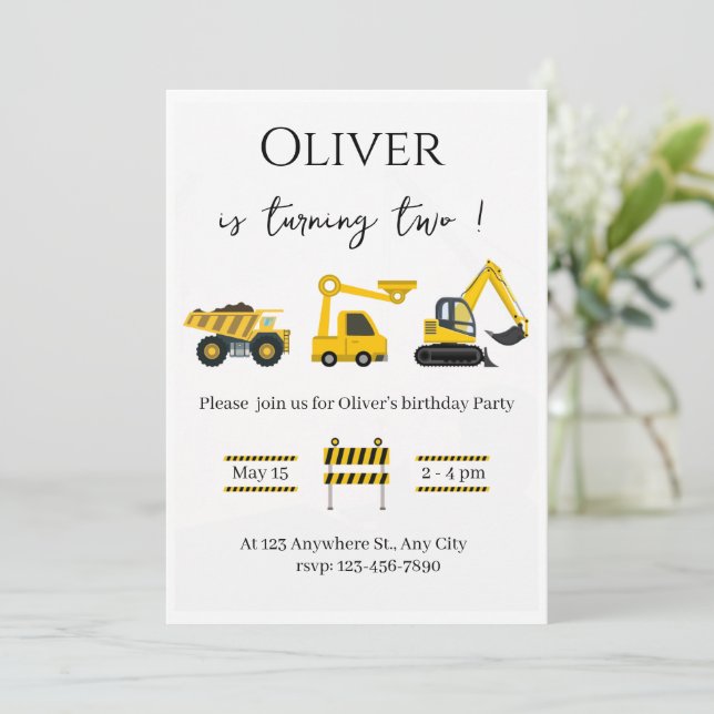 Invitation à une fête d'anniversaire de camion de  (Debout devant)