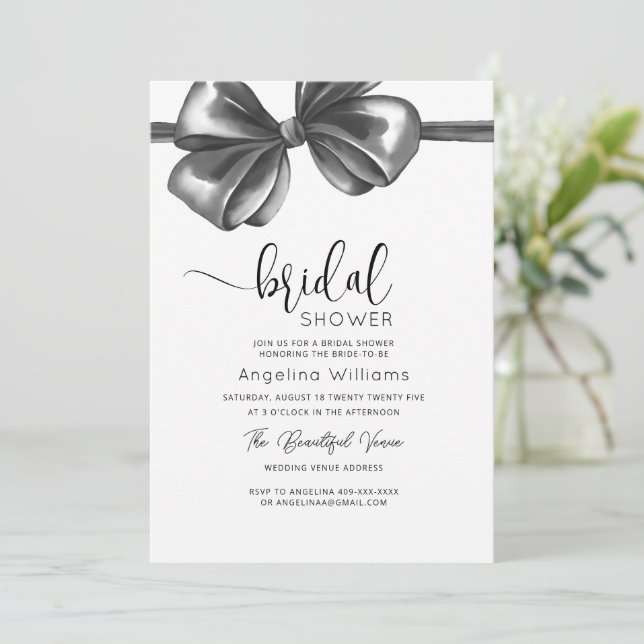 Invitation à une fête de mariage avec un nœud noir (Debout devant)