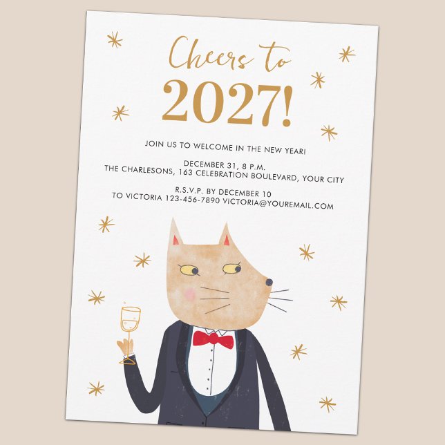 Invitation à une soirée du Nouvel An avec un chat  (Fun Cat in a Suit Cheers to 2027 New Year's Eve party invitation)