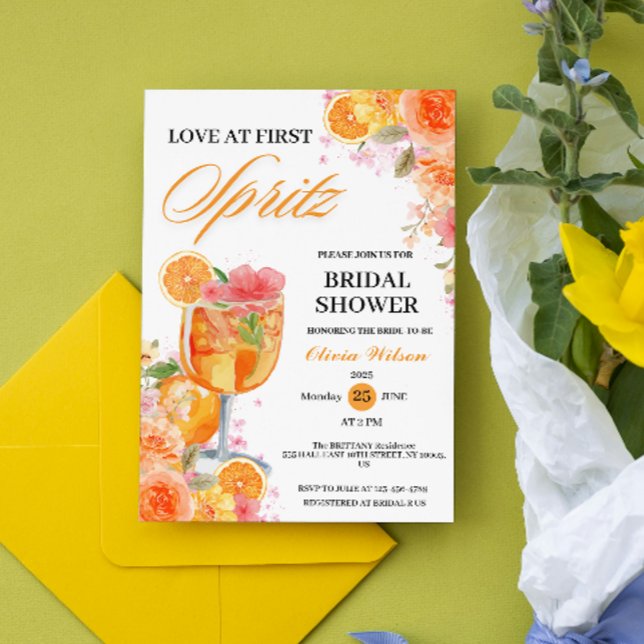 Invitation Amour à la première giclée de Shower de mariage (Love at First Spritz Bridal Shower cocktail drink modern elegant chic citrus orange watercolor summe)